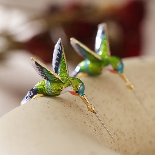 Charming Earring for Any Occasion