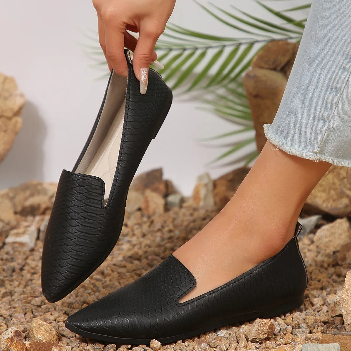 Comfortable and Fashionable Orthopedic Flats