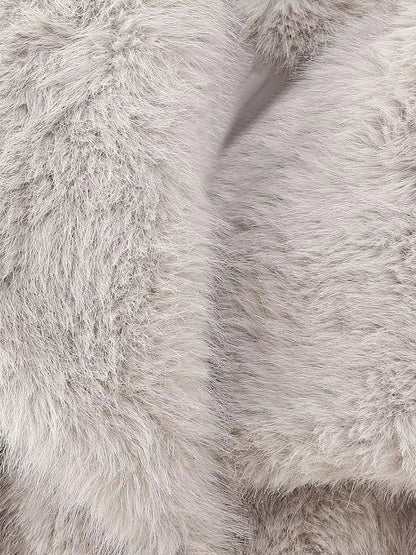 JO | Modern and comfortable winter dress