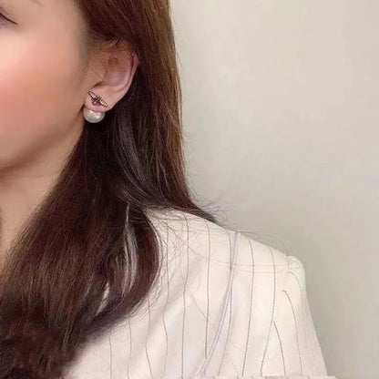 Stunning Gold Earring for Daily Wear