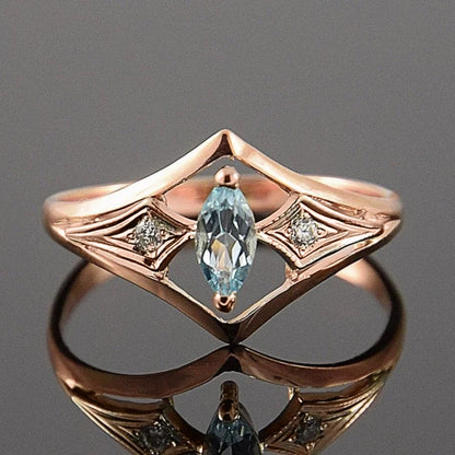 Stunning Gold Ring for Daily Wear