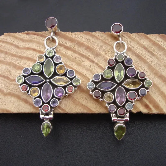 Elegant Silver Earring for Every Occasion