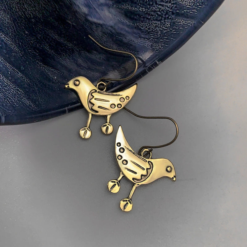 Charming Earring for Any Occasion