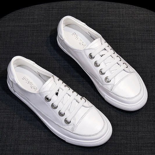 Tailored and Comfortable Orthopedic Sneakers