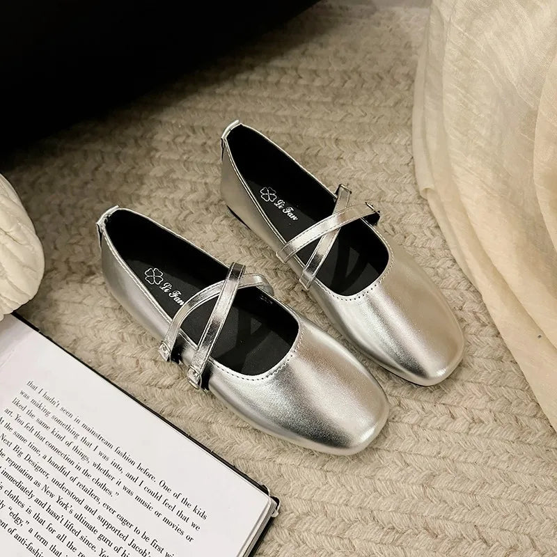 Versatile and Supportive Orthopedic Shoes