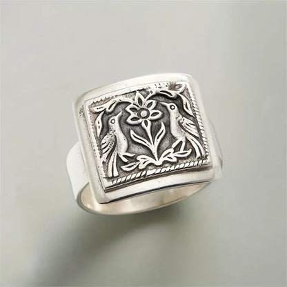 Classic Ring with Timeless Appeal