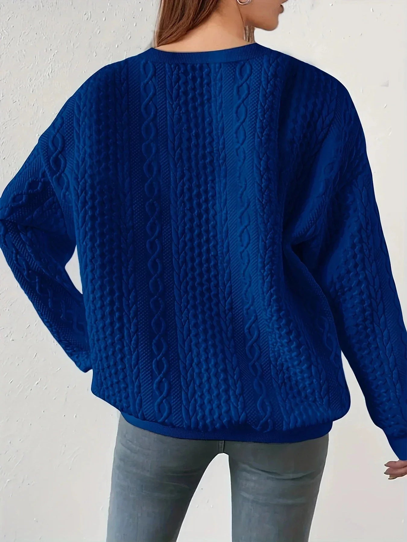 JO | Round neck sweatshirt with long sleeves