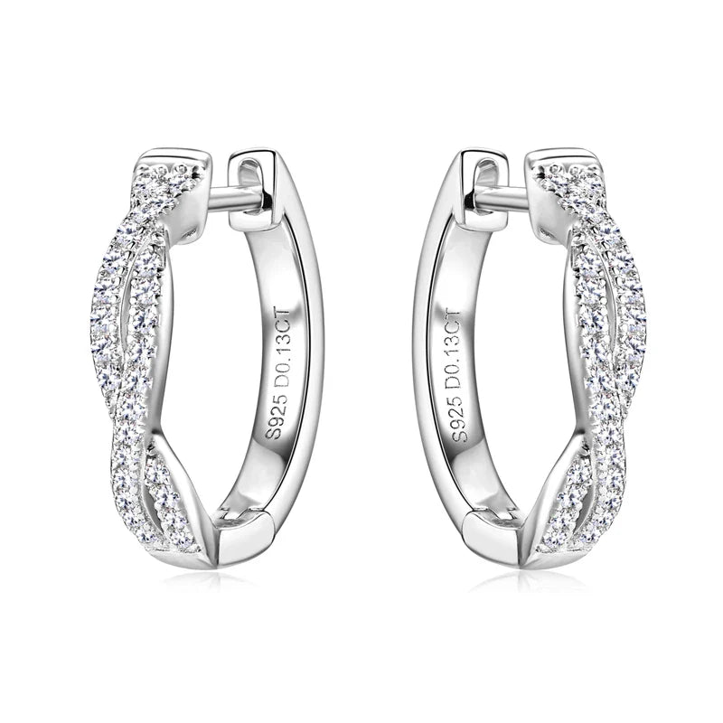Charming Gold Earring for Any Occasion