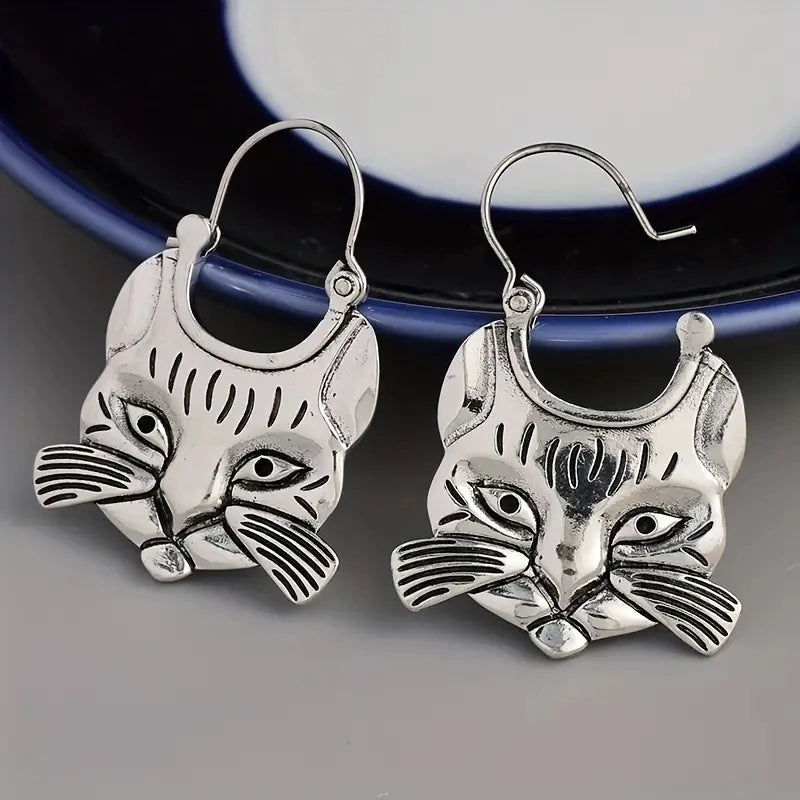 Beautiful Silver Earring with Unique Style