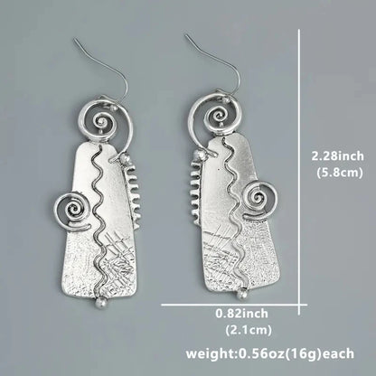 Beautiful Silver Earring with Unique Style