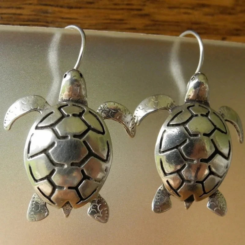Beautiful Silver Earring with Unique Style