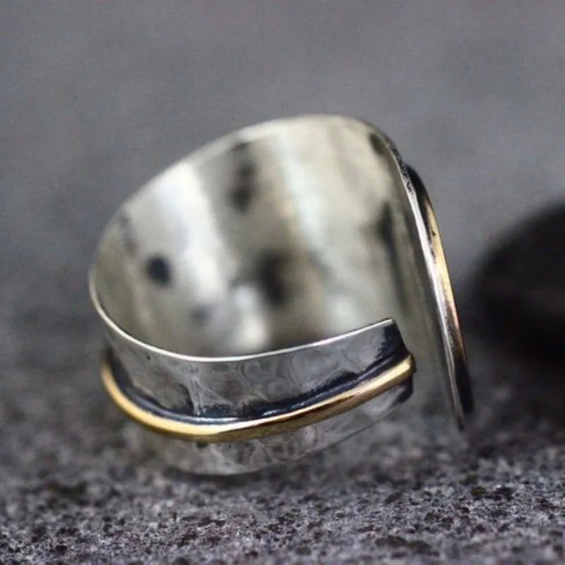 Stunning Silver Ring for Daily Wear