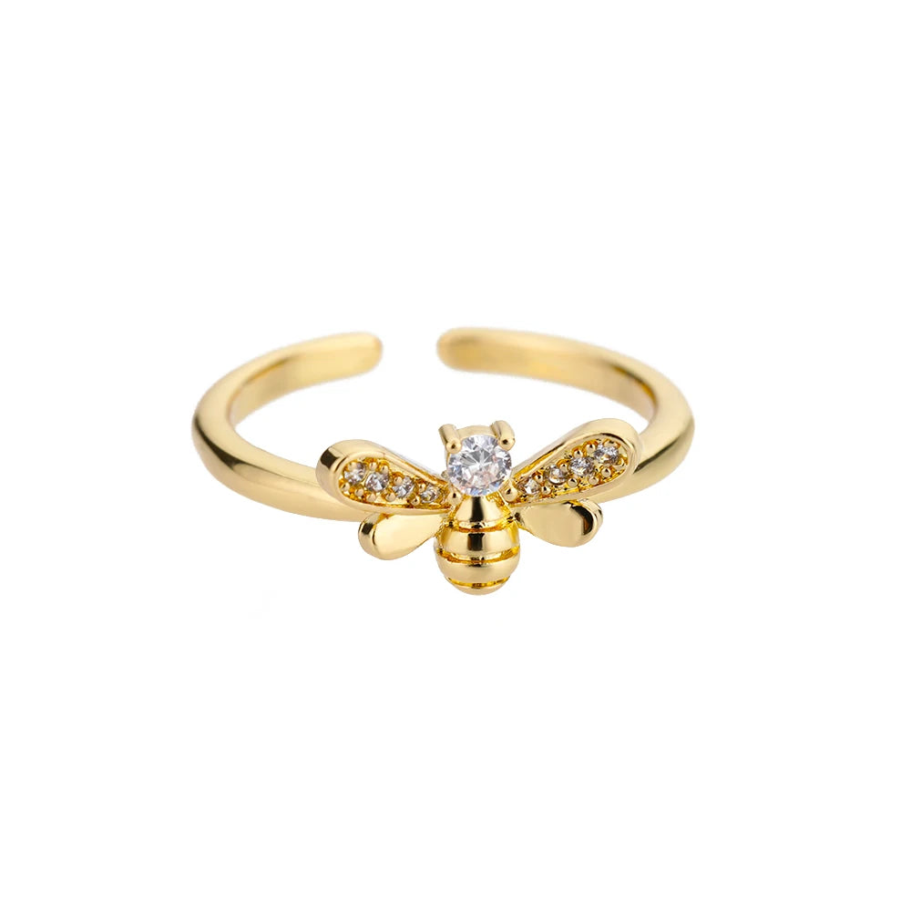 Charming Gold Ring for Any Occasion