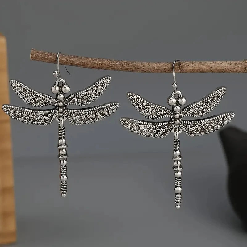 Beautiful Silver Earring with Unique Style
