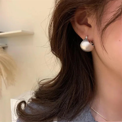 Stunning Silver Earring for Daily Wear