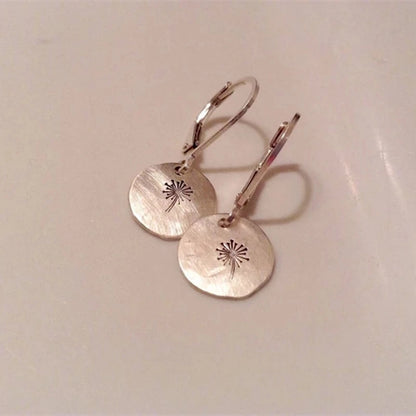 Elegant Silver Earring for Every Occasion