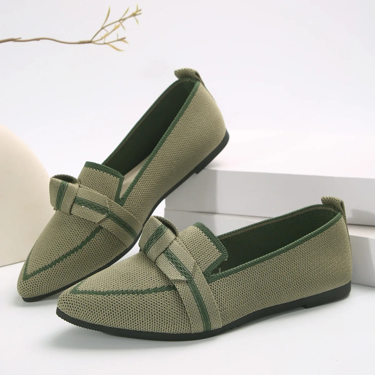 Tailored and Comfortable Orthopedic Sneakers