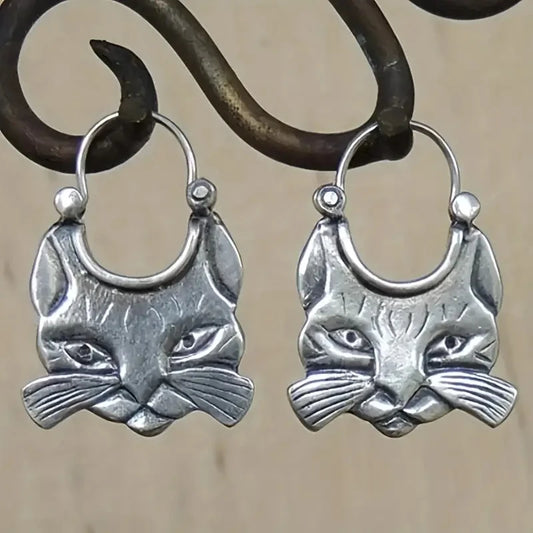 Beautiful Silver Earring with Unique Style