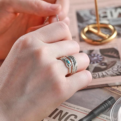 Classic Silver Ring with Timeless Appeal