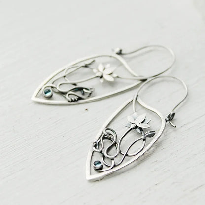 Beautiful Silver Earring with Unique Style
