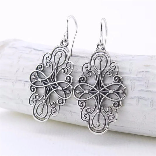 Stunning Silver Earring for Daily Wear
