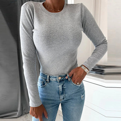 JO | Sexy sweater with long sleeves