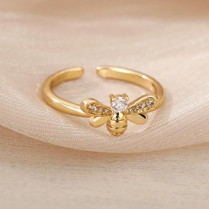 Charming Gold Ring for Any Occasion