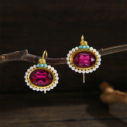 Elegant Gold Earring for Every Occasion