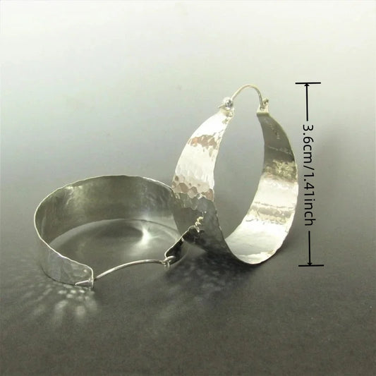 Beautiful Silver Earring with Unique Style