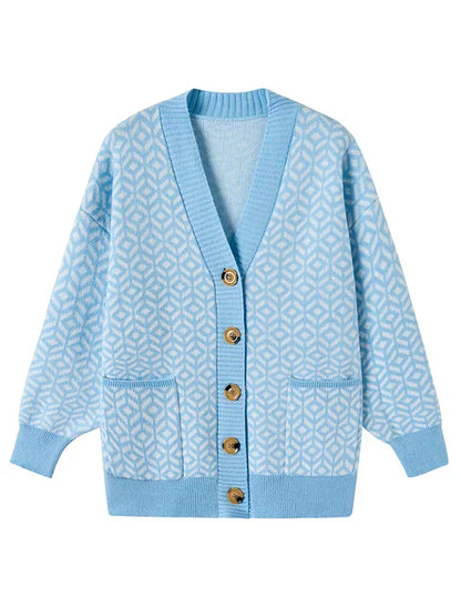JO | Elegant knitted cardigan with button placket