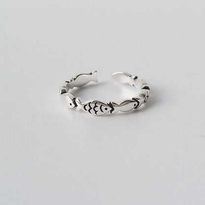 Charming Silver Ring for Any Occasion