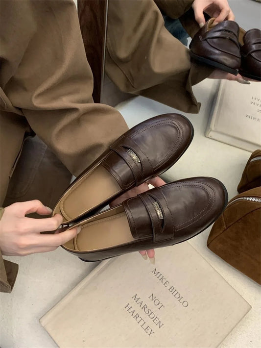 Fashionable and Supportive Orthopedic Flats