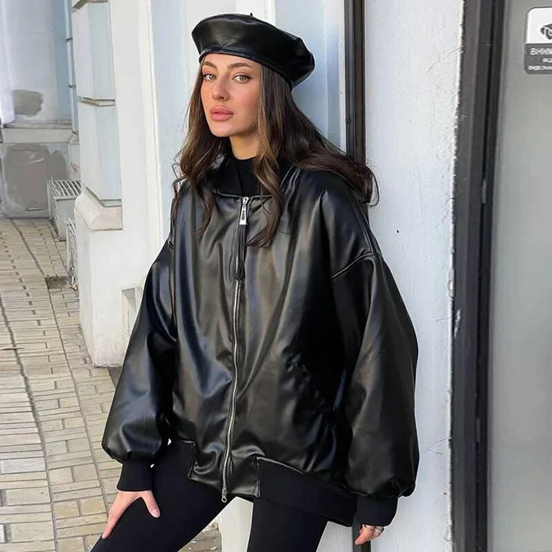 JO | Leather jacket with loose motor