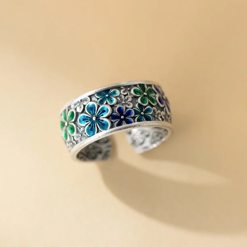 Elegant Silver Ring for Every Occasion