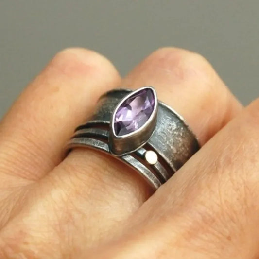 Beautiful Ring with Unique Style