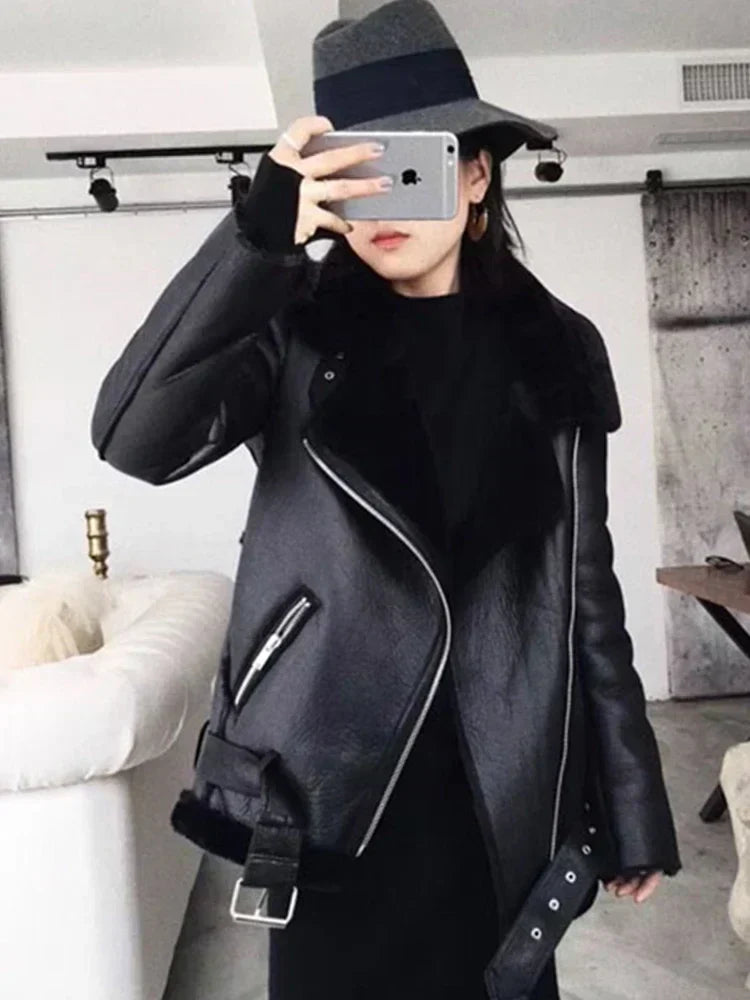 JO | Classic and comfortable winter coat