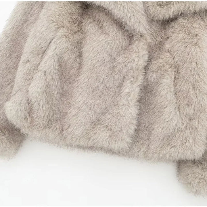 JO | Modern and comfortable winter dress
