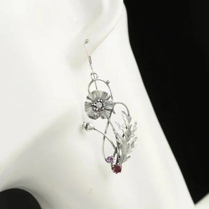 Romantic Silver Earring for Special Moments