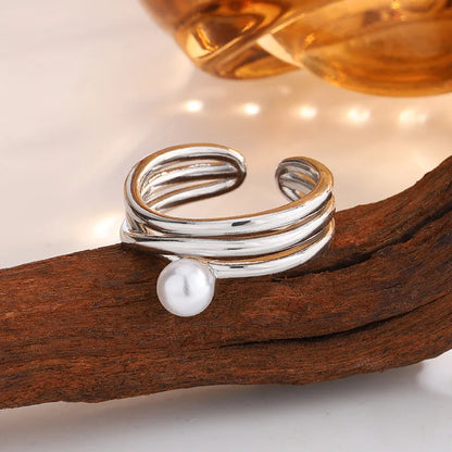 Classic Silver Ring with Timeless Appeal
