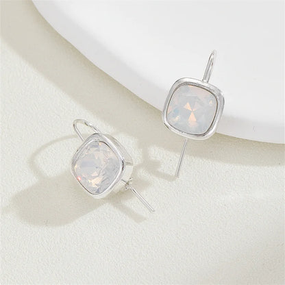 Romantic Silver Earring for Special Moments