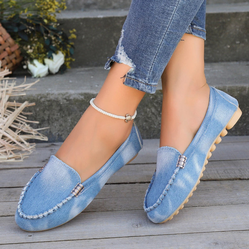 Fashionable and Supportive Orthopedic Sneakers
