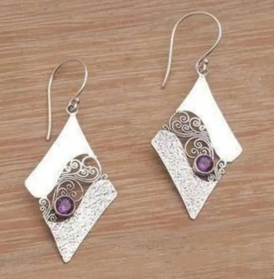 Vintage Handmade Earring