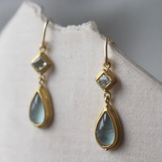 Elegant Gold Earring for Every Occasion