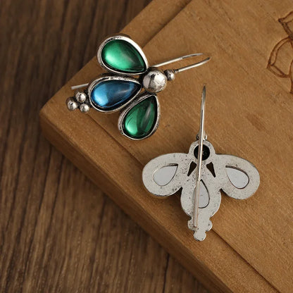 Charming Silver Earring for Any Occasion