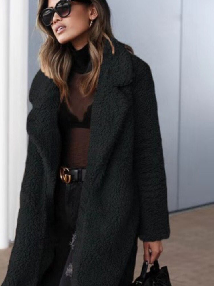 JO | Casual and relaxed coat
