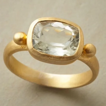 Charming Gold Ring for Any Occasion