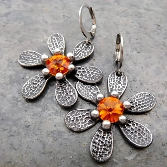 Beautiful Silver Earring with Unique Style