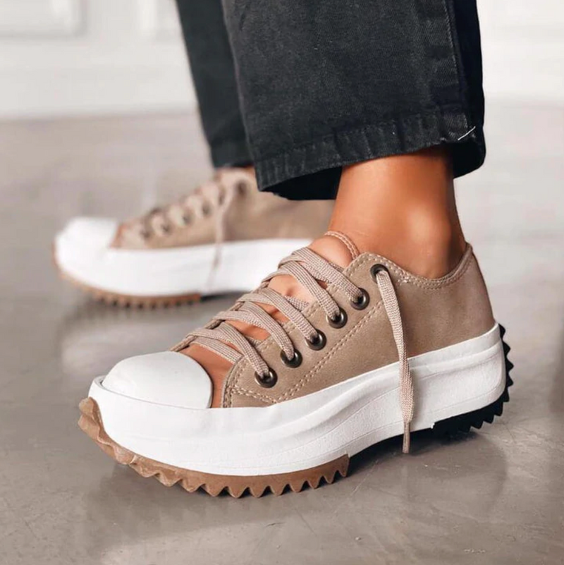 JO | Leather platform lace-up sneaker