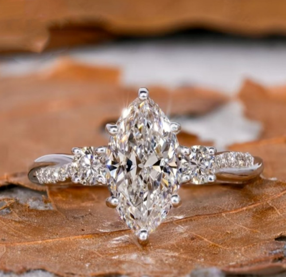 Charming Gold Set for Any Occasion