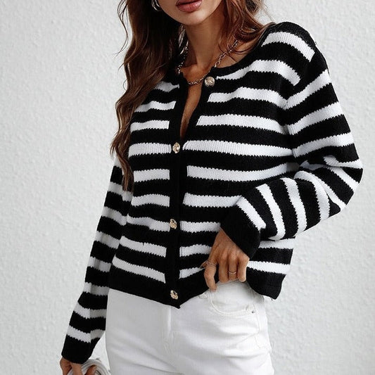 JO | Fall cardigan sweater